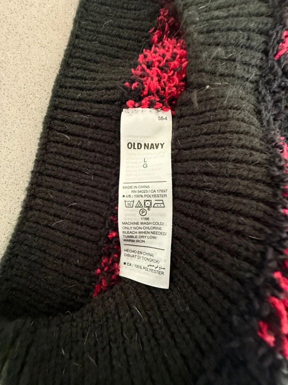 2 Old Navy Dog Large Buffalo and White Plaid Sweaters EUC